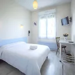 Le Relais De La Route Bleue 2* Saint-Loup (Auvergne)