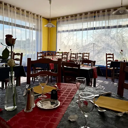 Le Relais De La Route Bleue Hotel