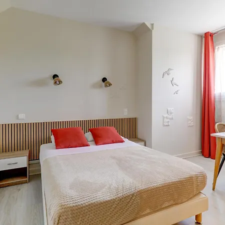 Otel Le Relais De La Route Bleue Saint-Loup (Auvergne)
