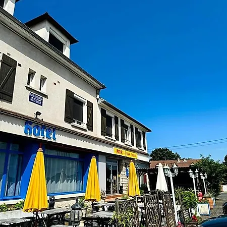 Hotel Le Relais De La Route Bleue 2*