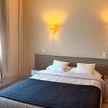 Hotel Le Relais De La Route Bleue 2*