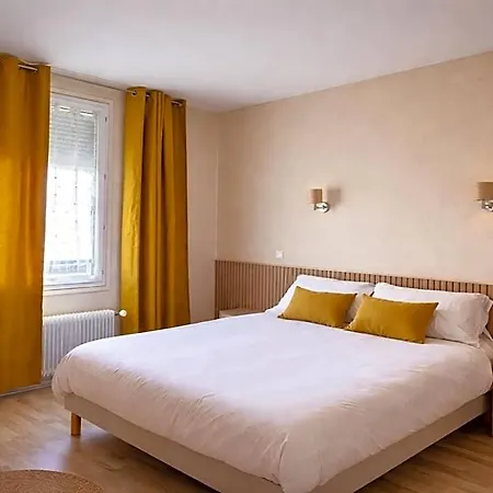 Le Relais De La Route Bleue