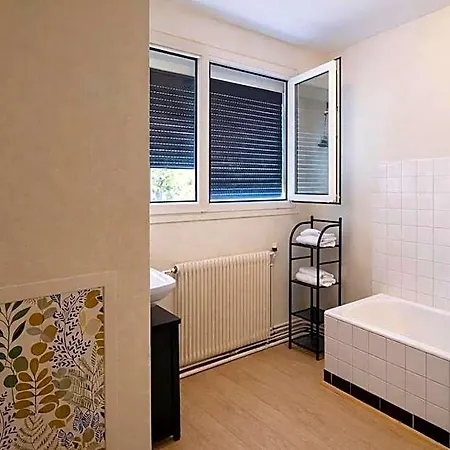 Le Relais De La Route Bleue