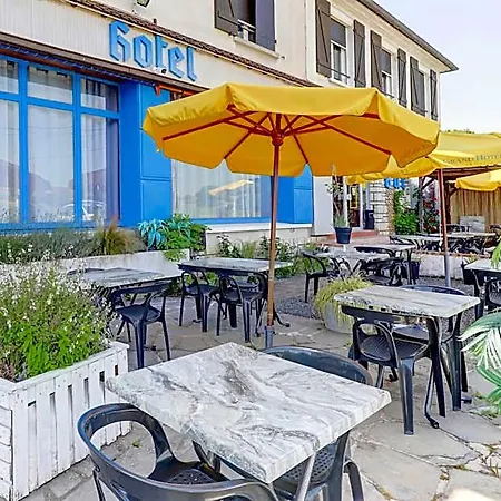 Le Relais De La Route Bleue Hotel 2*