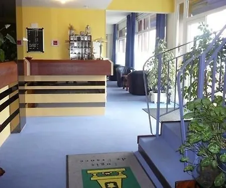 Le Relais De La Route Bleue