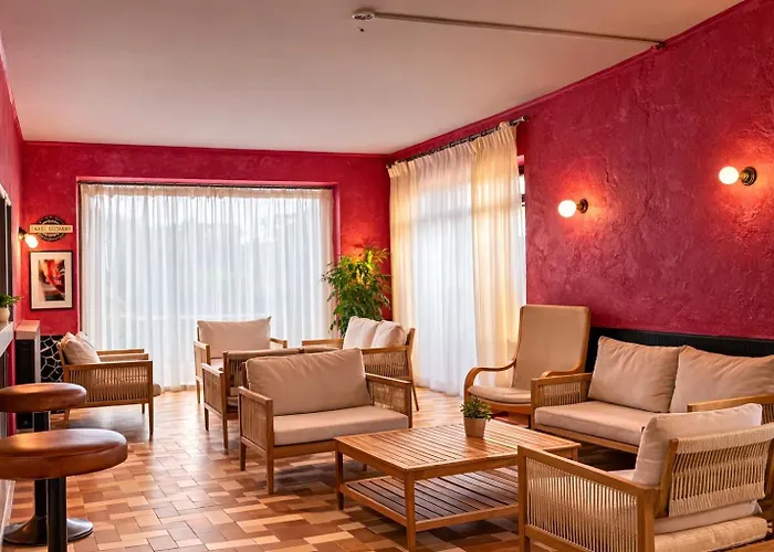 Le Relais De La Route Bleue Saint-Loup (Auvergne)